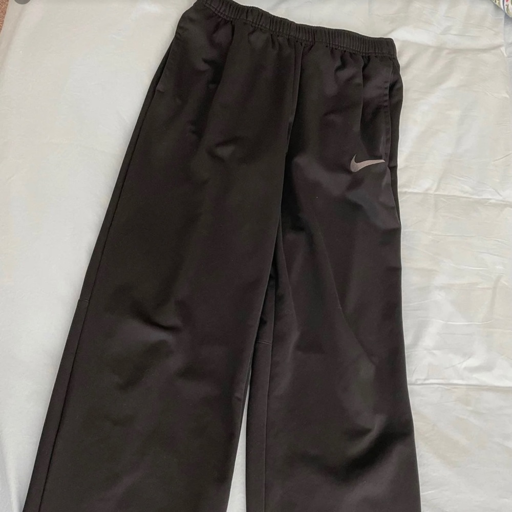 Men Nike trouser